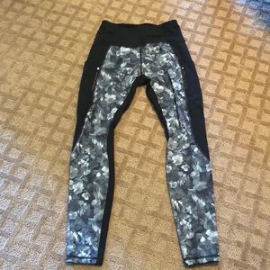Athleta leggings